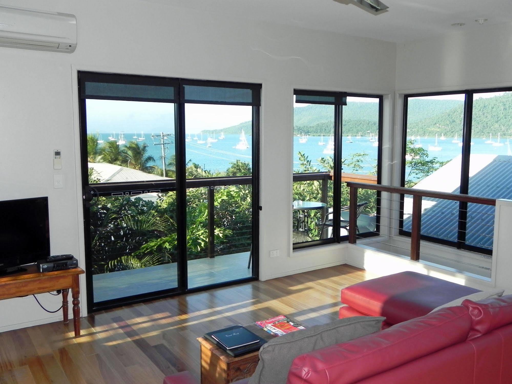 Airlie Waterfront Bed & Breakfast Airlie Beach Kültér fotó