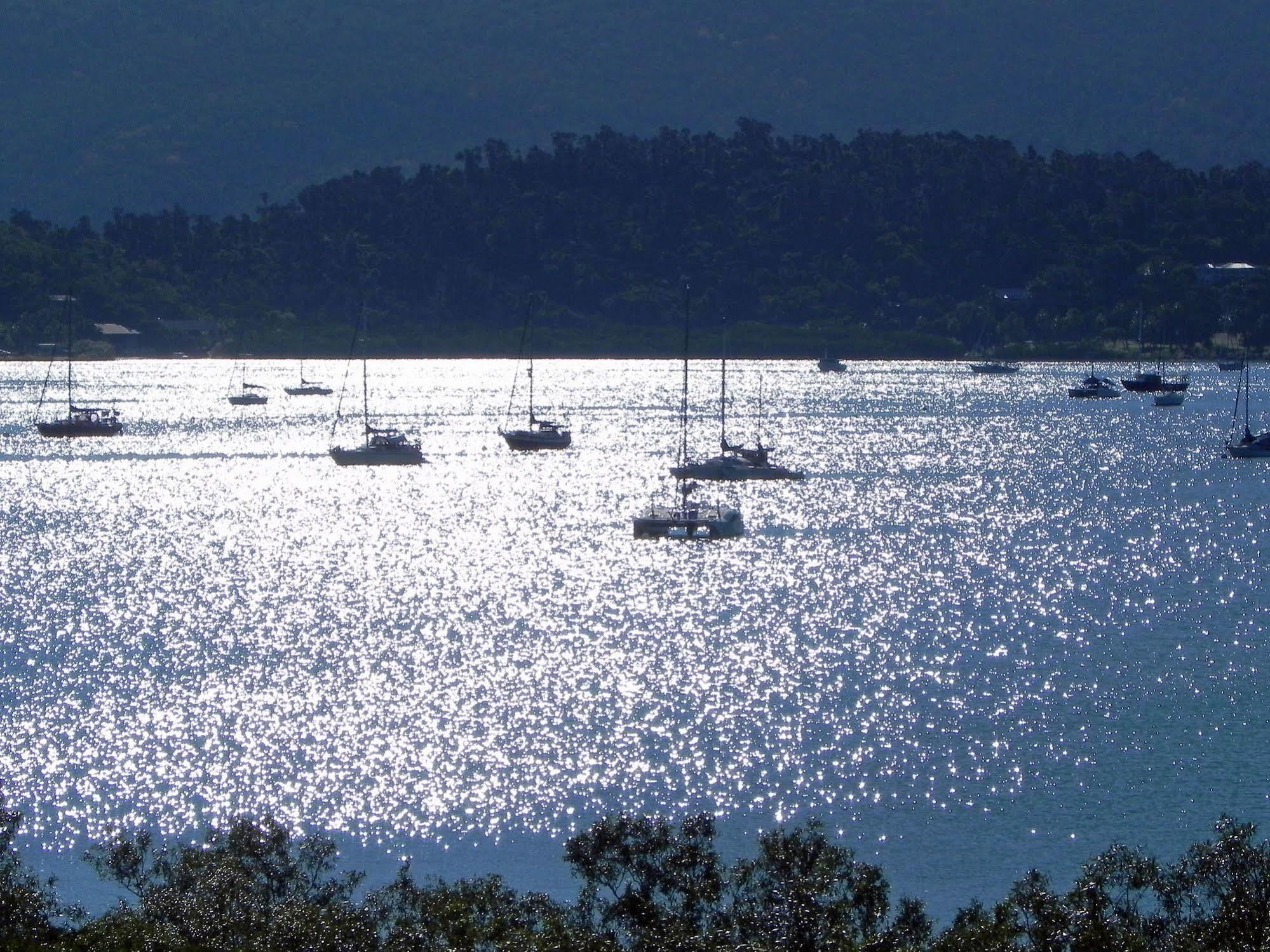 Airlie Waterfront Bed & Breakfast Airlie Beach Kültér fotó